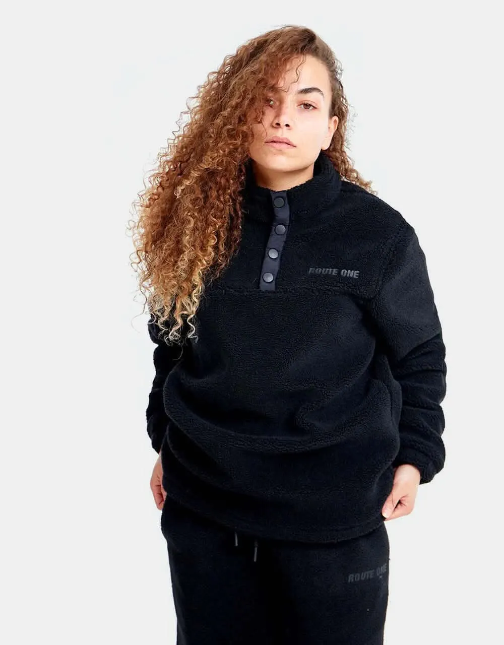 Route One Ursa Fleece - Black