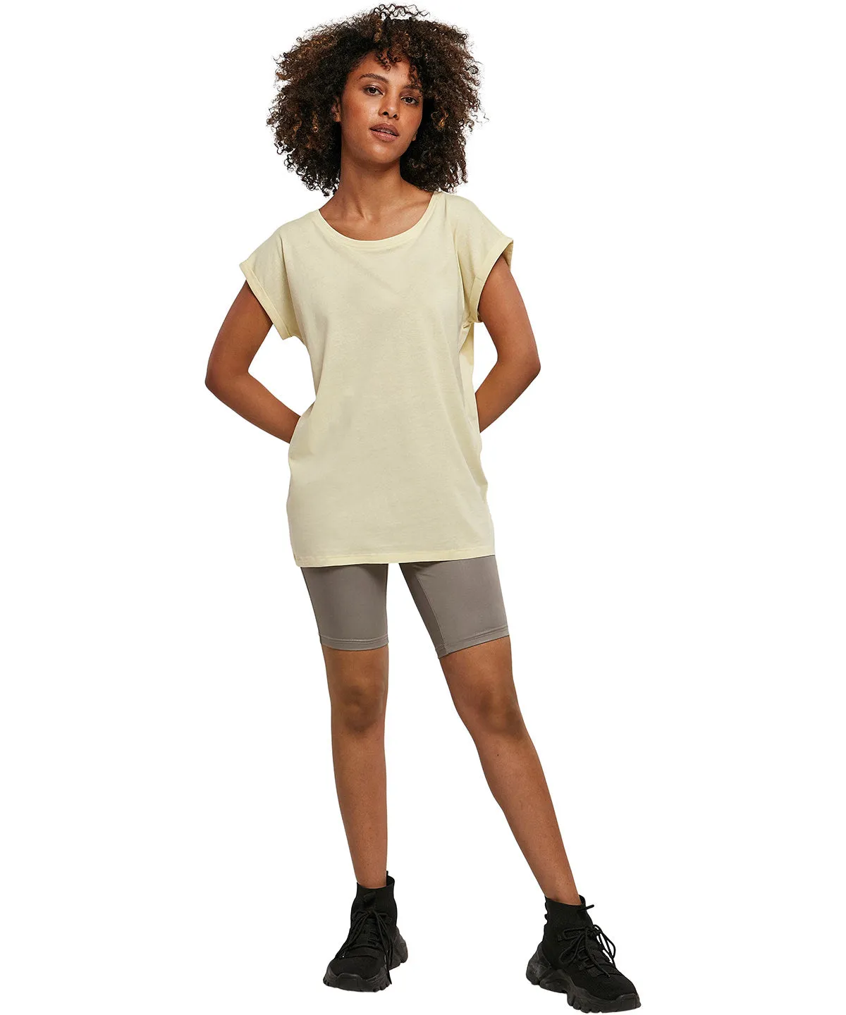 Womens extended shoulder tee | Pale Leaf